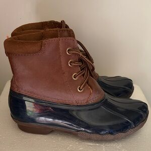 Brown Leather & Black Waterproof Lace-Up Duck Boots,